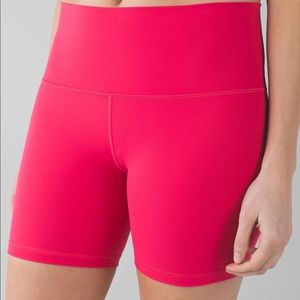 Lululemon groove short II